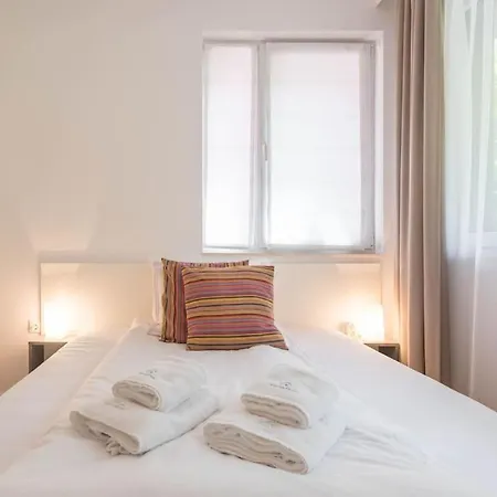 Aquarelle Breeze Apartment Varna